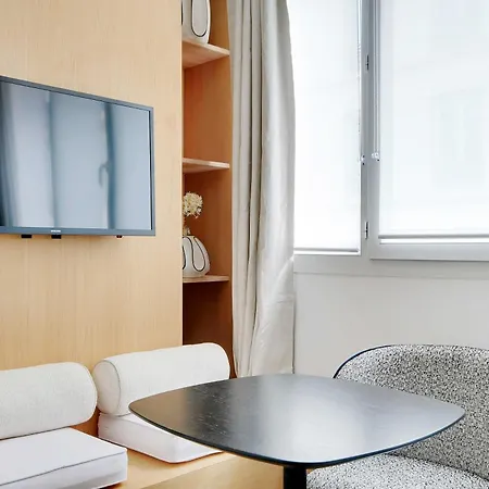 Hébergement de vacances Charming 2p - Place De La Republique Paris